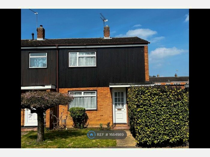 3 Bedroom End Of Terrace House To Rent In Jerounds, Harlow, CM19