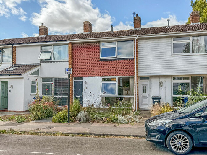 3 Bedroom Terraced House For Sale In Manhattan Drive, Cambridge, CB4