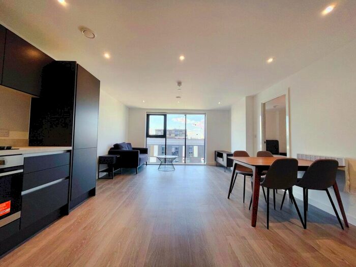 1 Bedroom Flat To Rent In Downtown, Woden Street, Salford, M5