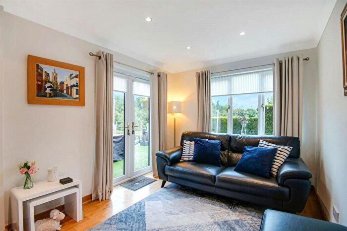 5 Bedroom Detached House For Sale In Binniehill Road, Cumbernauld, Glasgow, North Lanarkshire, G68