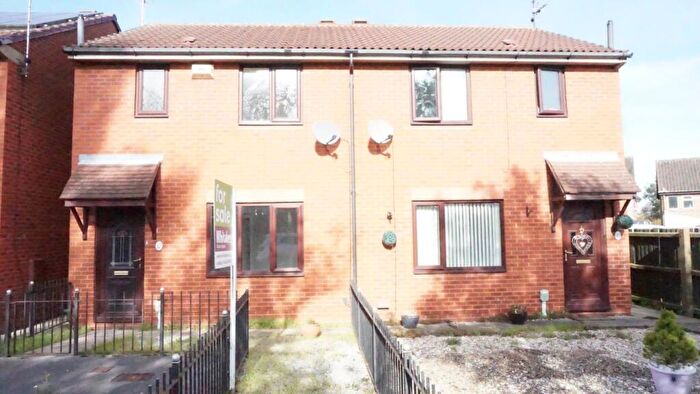 3 Bedroom Semi-Detached House To Rent In Pryme Street, Anlaby, HU10