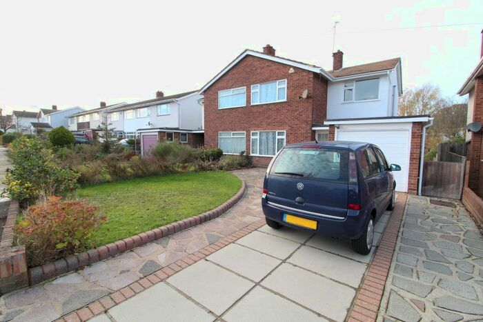 3 Bedroom Semi-Detached House To Rent In Falbro Crescent, Hadleigh, Essex SS7