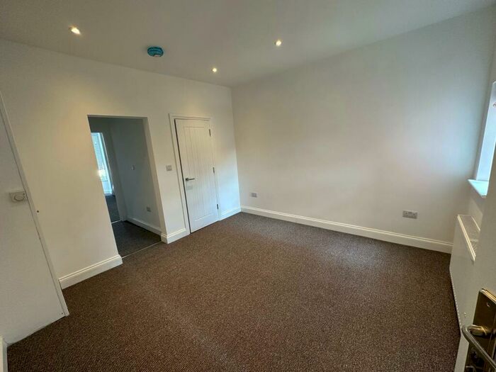 1 Bedroom Flat To Rent In St Clements, Oxford, OX4