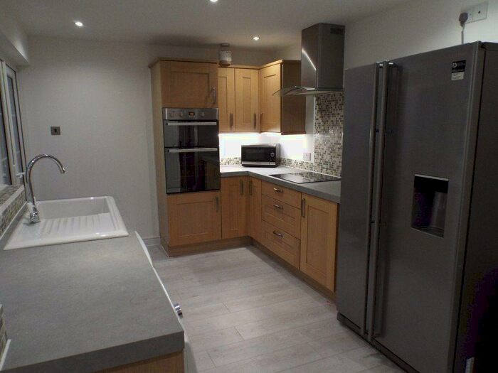 3 Bedroom House To Rent In Ferrier Road, Stevenage., SG2