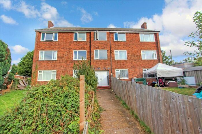 2 Bedroom Flat To Rent In Coxford Close, Southampton, Hampshire SO16