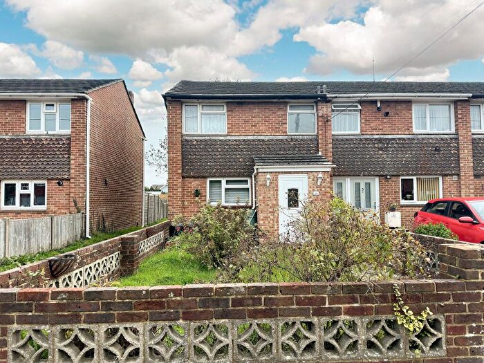 3 Bedroom End Of Terrace House For Sale In Manor Road, Holbury, SO45