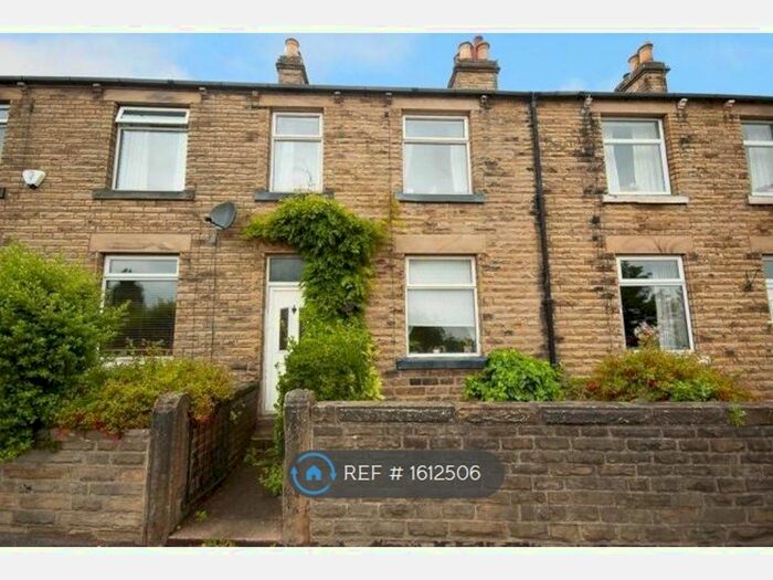2 Bedroom Terraced House To Rent In Netherton Lane, Netherton, Wakefield, WF4