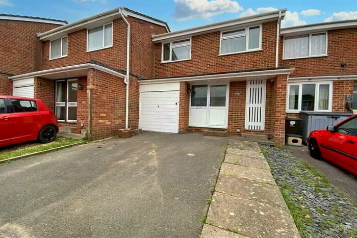 3 Bedroom Terraced House For Sale In Ferndown, BH22