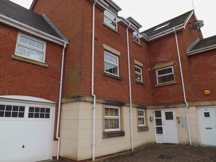 2 Bedroom Apartment To Rent In Marine Crescent, Buckshaw Village, PR7
