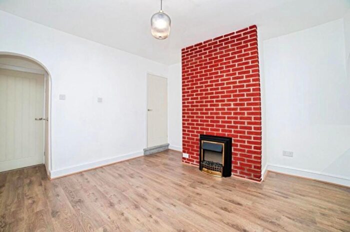 3 Bedroom Terraced House For Sale In Mansfield, Sutton In Ashfield, NG17