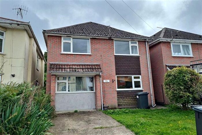 5 Bedroom House To Rent In Bedroom Detached House In Winton, BH9