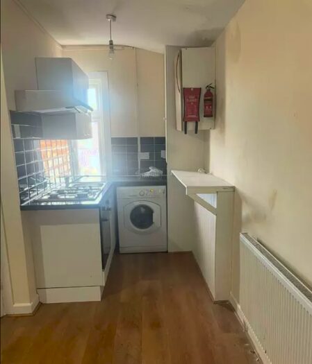 Studio To Rent In Barking Road, Plaistow, E13