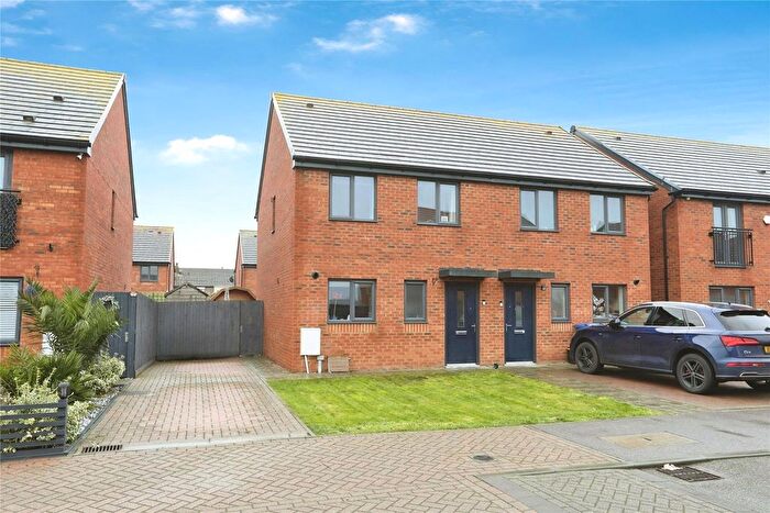 3 Bedroom Semi Detached House For Sale In Flanagan Avenue, Queenborough, Kent, ME11