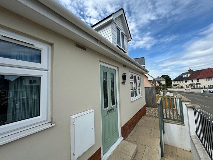 3 Bedroom Detached House To Rent In Warren Road, Dawlish Warren, EX7