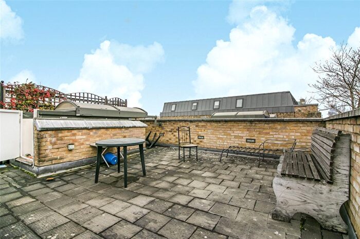 5 Bedroom Terraced House To Rent In Graduate Place, London, SE1