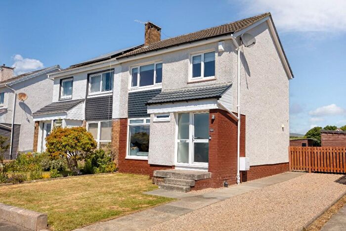 3 Bedroom Semi-Detached House For Sale In Drumfork Road, Helensburgh, Dunbartonshire, G84