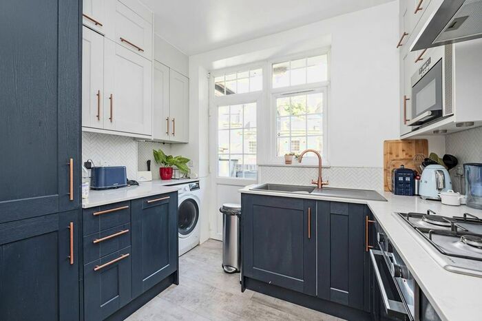 1 Bedroom Flat To Rent In Claremont Close, Islington, London, N1