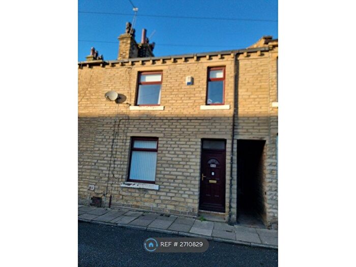 3 Bedroom Terraced House To Rent In Stradmore Road, Denholme, BD13