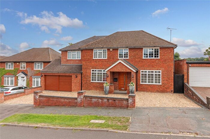 5 Bedroom Detached House For Sale In Hartfield Avenue, Elstree, Borehamwood, Hertfordshire, WD6