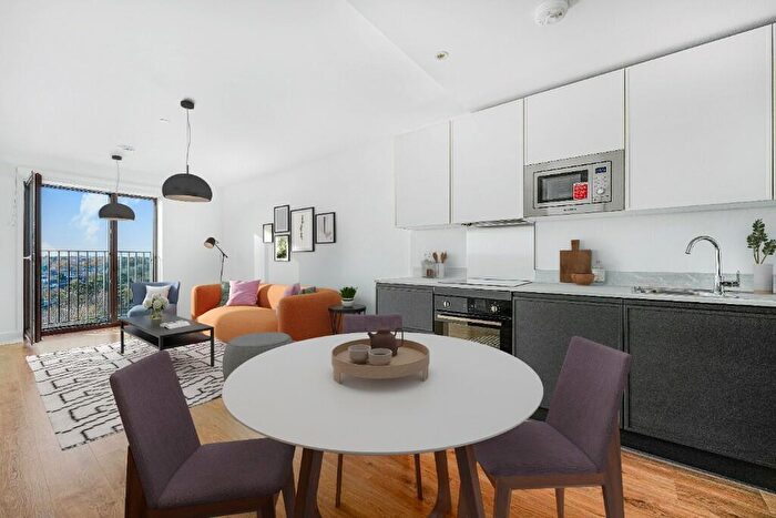 1 Bedroom Flat To Rent In Millbrook Studios, Burnt Mill, Harlow, Essex, CM20