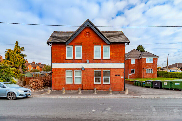 1 Bedroom Flat To Rent In Andover Road, Ludgershall, SP11