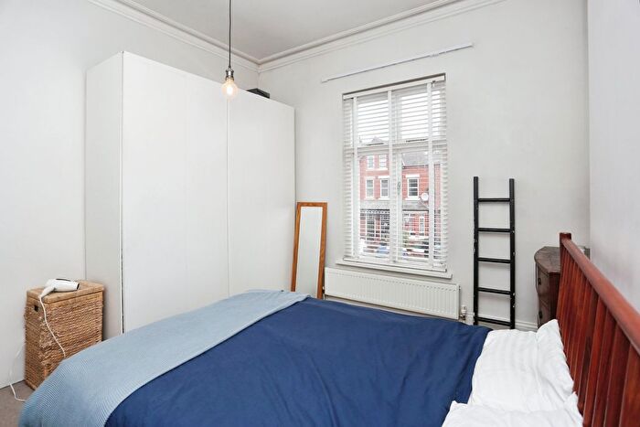 3 Bedroom Terraced House For Sale In Manchester Road, Heaton Chapel, Stockport, SK4