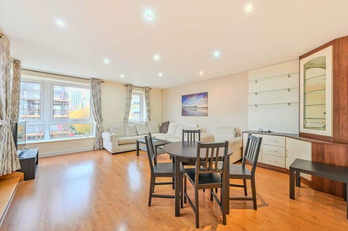 2 Bedroom Flat To Rent In Wingfield Court, Canary Wharf, London, E14