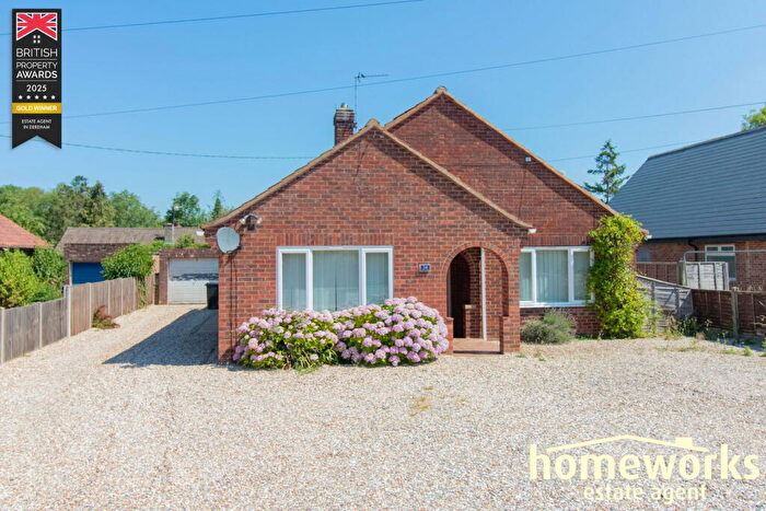 3 Bedroom Detached Bungalow For Sale In Stone Road, Dereham, NR19