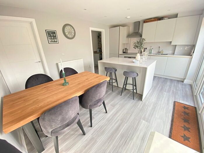 3 Bedroom Detached House For Sale In Leftwich Place, Great Cornard, Sudbury, CO10