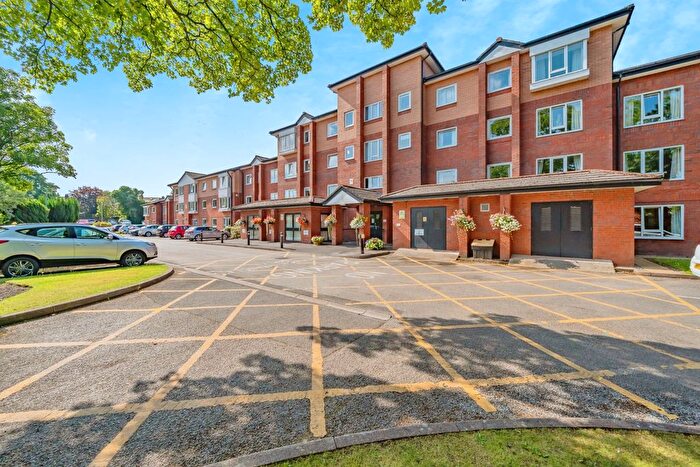 1 Bedroom Flat For Sale In Dingleway, Appleton, Warrington, Cheshire, WA4