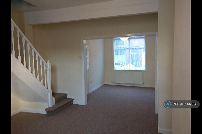 2 Bedroom Terraced House To Rent In Lord Street, Crewe, CW2