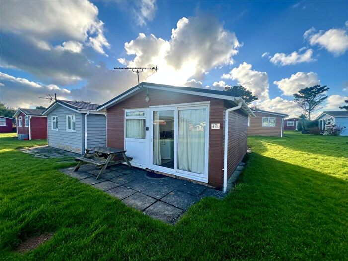 2 Bedroom Property For Sale In Atlantic Bays St. Merryn, Padstow, Cornwall, PL28