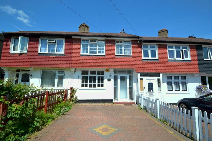 3 Bedroom Terraced House To Rent In Knollmead, Tolworth, Surbiton, KT5