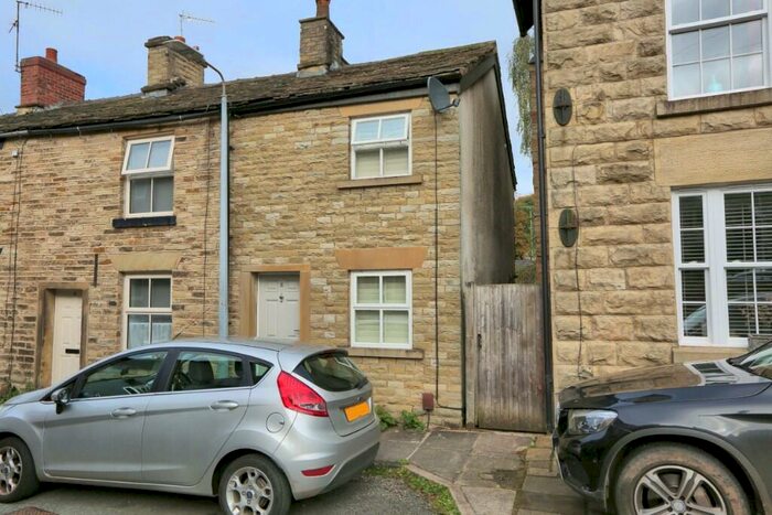 1 Bedroom Cottage To Rent In Park Street, Bollington, Macclesfield, SK10