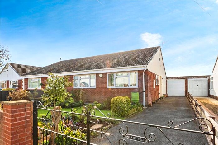 3 Bedroom Bungalow For Sale In Elsbert Drive, Bristol, BS13