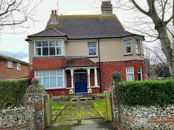 1 Bedroom Flat To Rent In Belgrave Road, Seaford, East Sussex, BN25