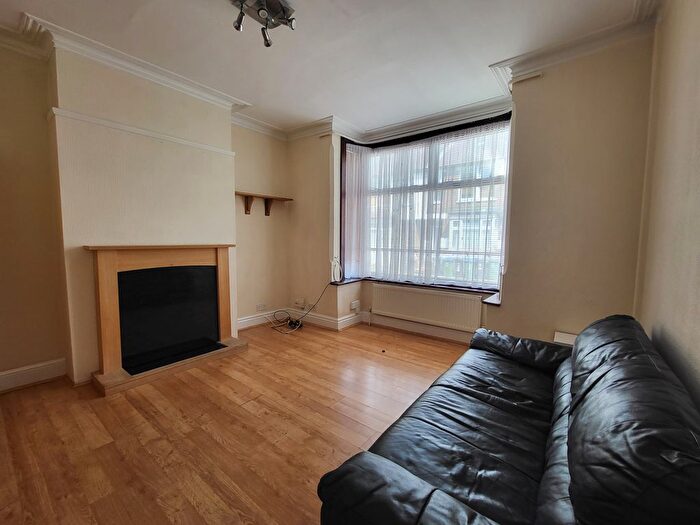 3 Bedroom Terraced House To Rent In Gladstone Road, Watford, WD17