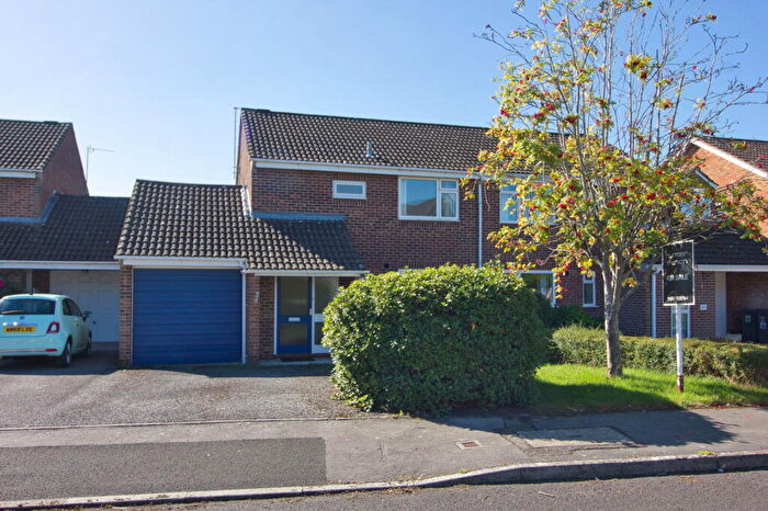 3 Bedroom Semi-Detached House For Sale In Greenfield Road, Devizes, Wiltshire, SN10