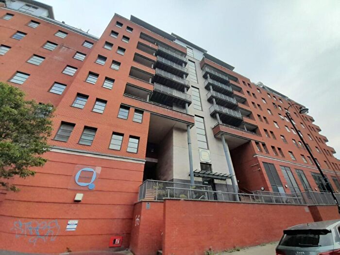 2 Bedroom Flat To Rent In The Quadrangle, M1
