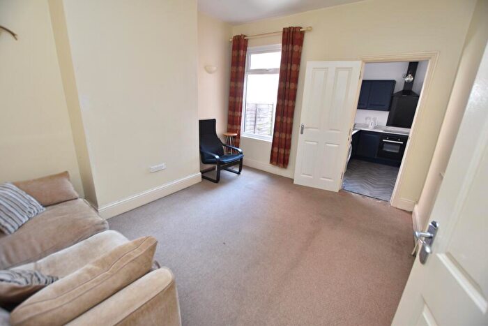 3 Bedroom Terraced House For Sale In Storer Road, Loughborough, LE11