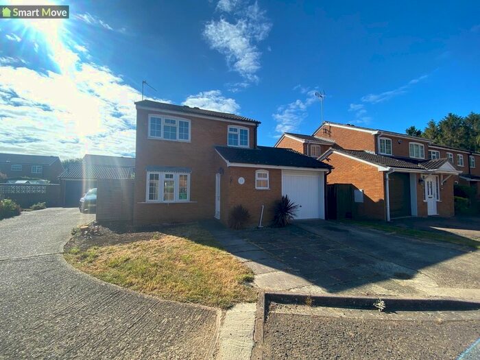3 Bedroom Detached House To Rent In Dunsberry, Peterborough, Cambridgeshire., PE3
