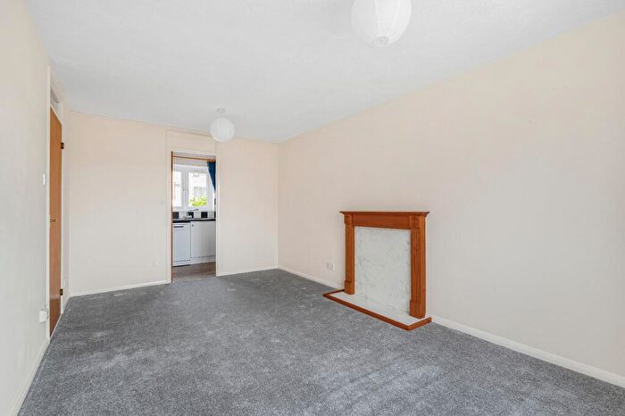 1 Bedroom Apartment For Sale In Old School Place, Burgess Hill, West Sussex, RH15