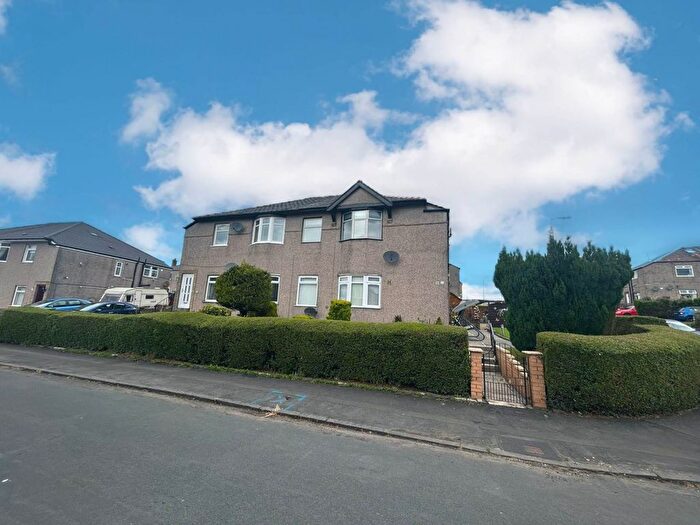 3 Bedroom Cottage To Rent In Bearford Drive, Glasgow, G52
