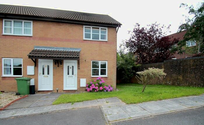 2 Bedroom End Of Terrace House To Rent In Cae'r Gerddi, Church Village, Pontypridd, CF38