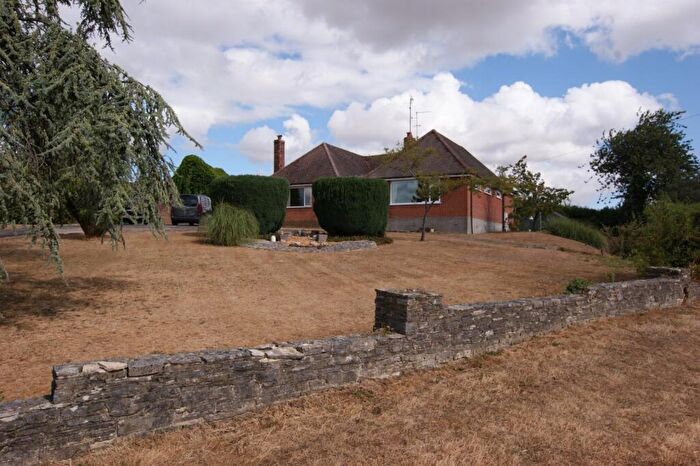 4 Bedroom Bungalow For Sale In Wimborne Road, Corfe Mullen, Wimborne, Dorset, BH21
