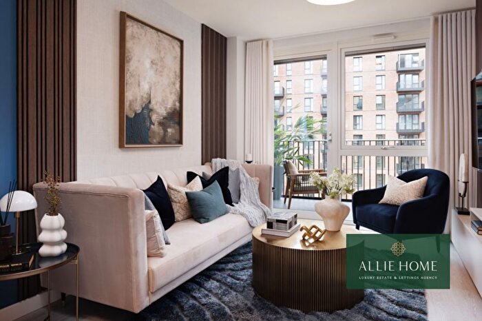 1 Bedroom Flat For Sale In Nestle Avenue, Hayes Village Carnation Gardens, UB3