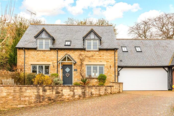 4 Bedroom House For Sale In Hinton-in-the-Hedges, Brackley, Northamptonshire, NN13