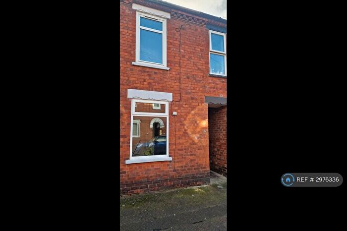 3 Bedroom Terraced House To Rent In Tealby Street, Lincoln, LN5