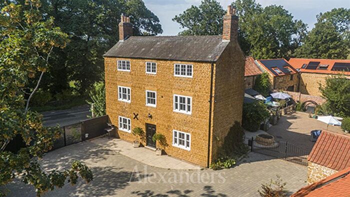 7 Bedroom House For Sale In Eastwell Road, Scalford, LE14