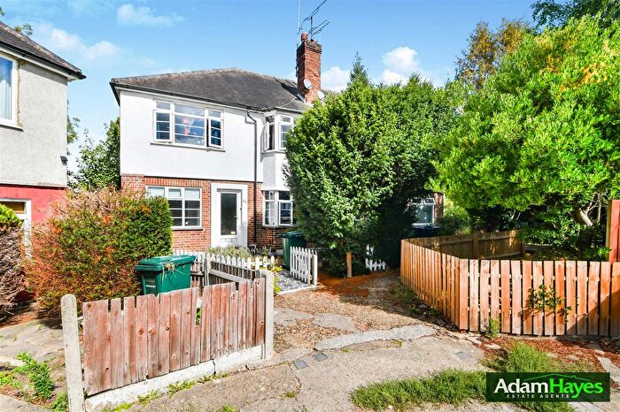 2 Bedroom Flat For Sale In Eversleigh Road, Finchley, N3